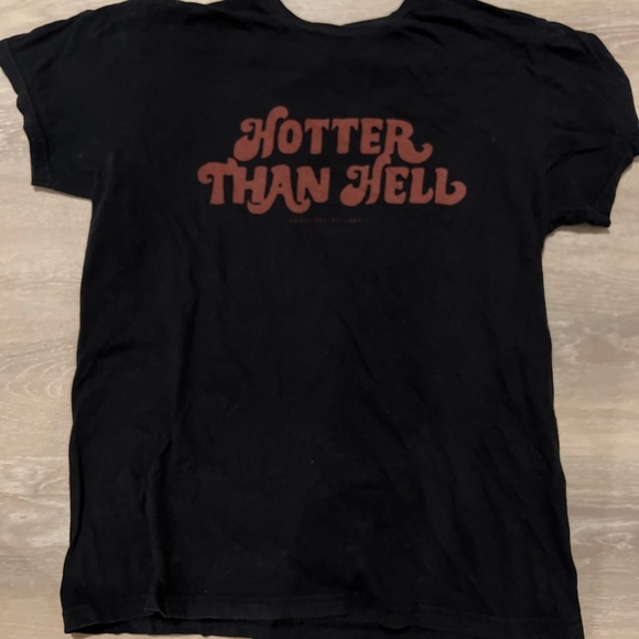 Brandy Melville Graphic Tee - Picture 1 of 2